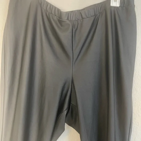 Torrid Faux Leather leggings for Women’s 3X - Picture 3 of 7